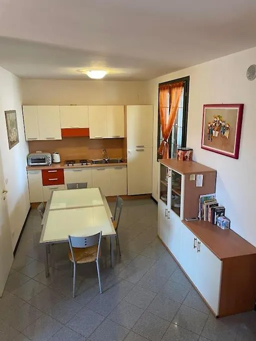 Semesterbostad Villetta Vicina Alla Spiaggia Lido di Volano Italien